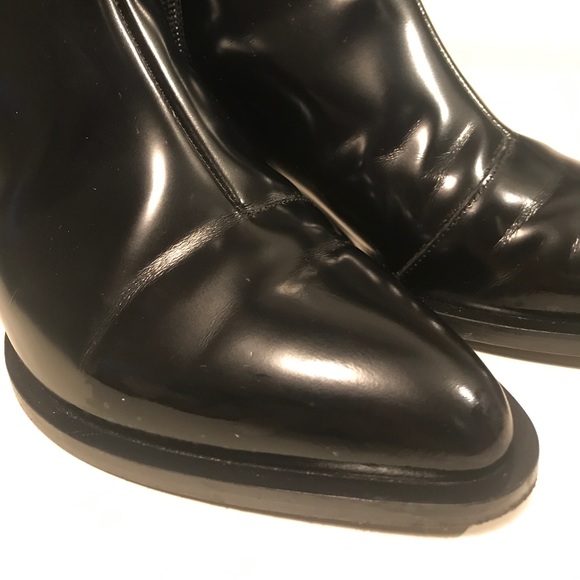 Nice ankle boots with dust bag. - Picture 4 of 8